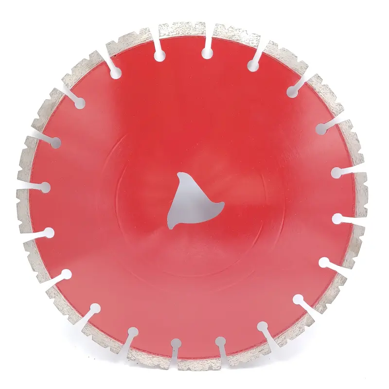 Early-Entry Diamond Blades for Controlled Concrete Cutting