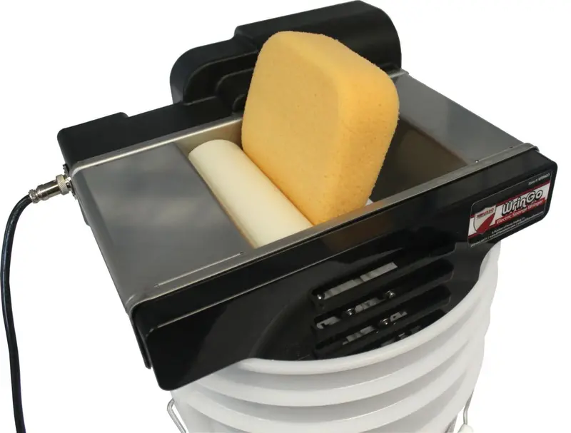 WrinGo Automatic Sponge Cleaning Machine for Floor Surfaces